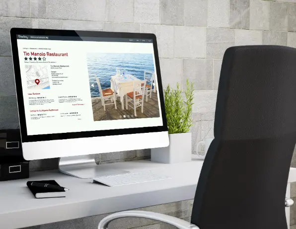 ordenador mostrando negocio en directorio local